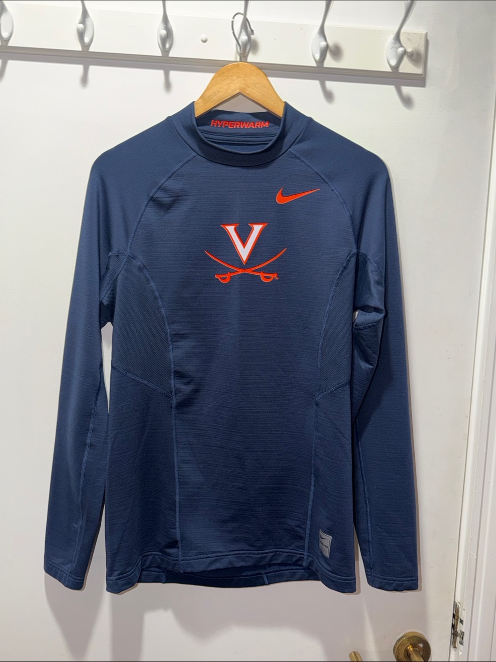 Nike Pro Men’s University of Virginia Cavaliers Hyperwarm